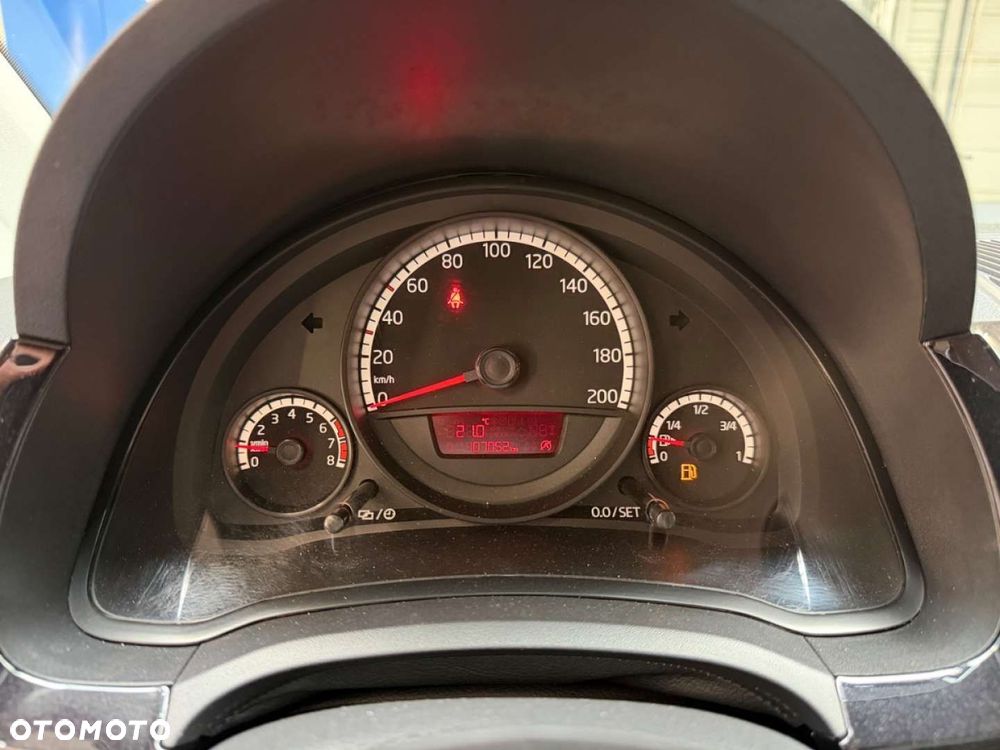 Volkswagen up! - 23