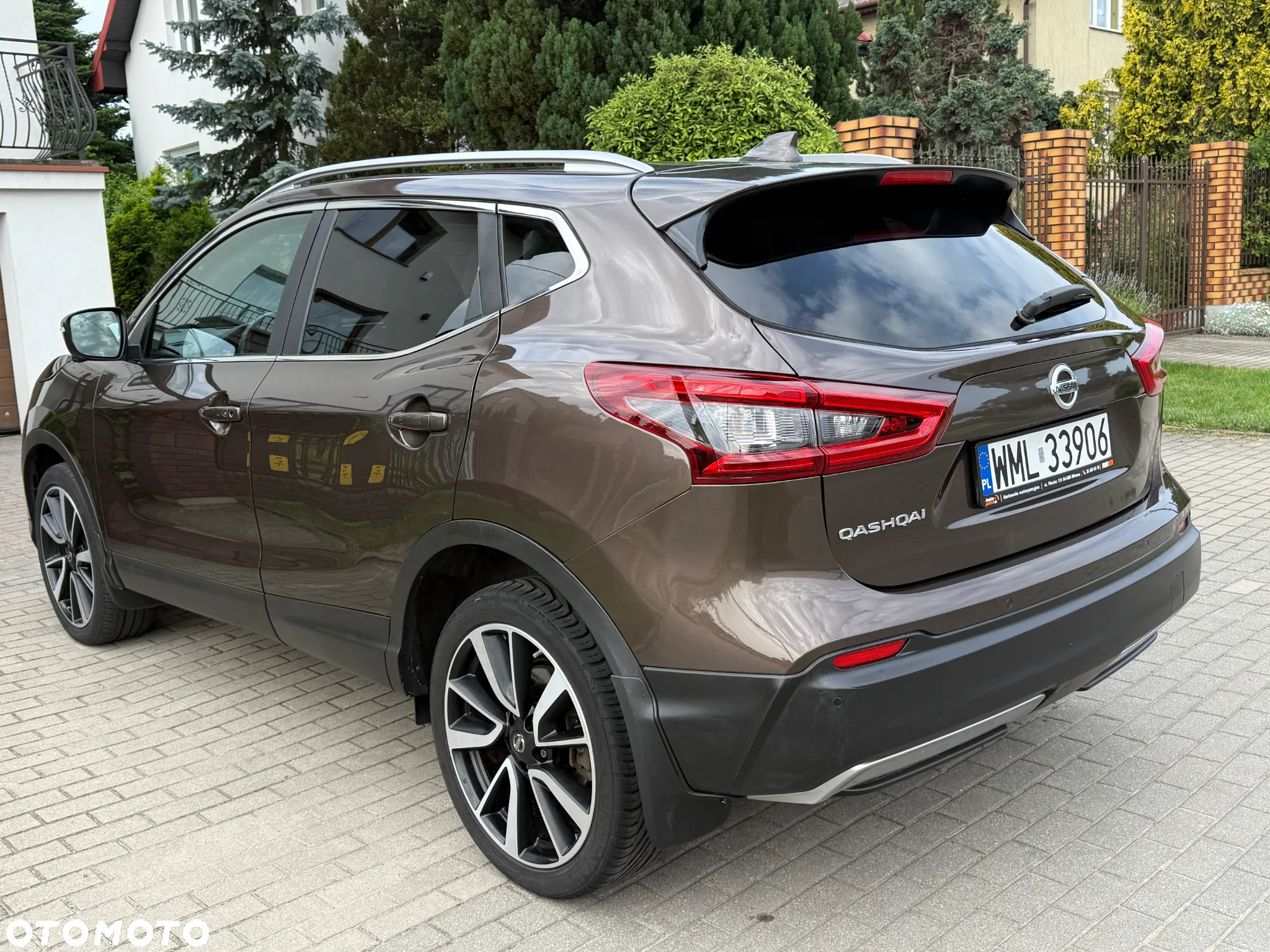 Nissan Qashqai 1.2 DIG-T Xtronic TEKNA+ - 10