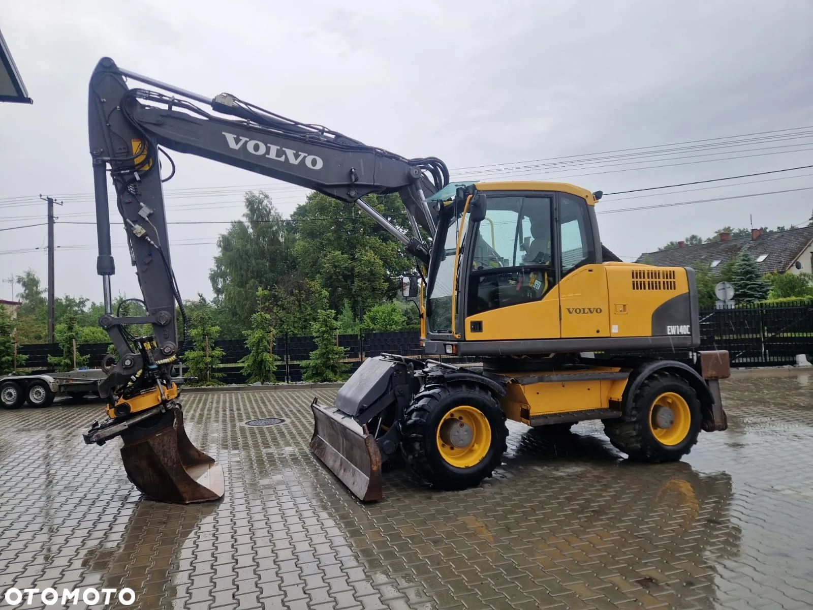 Volvo EW140C Rotator PODPORY 160 180 - 1