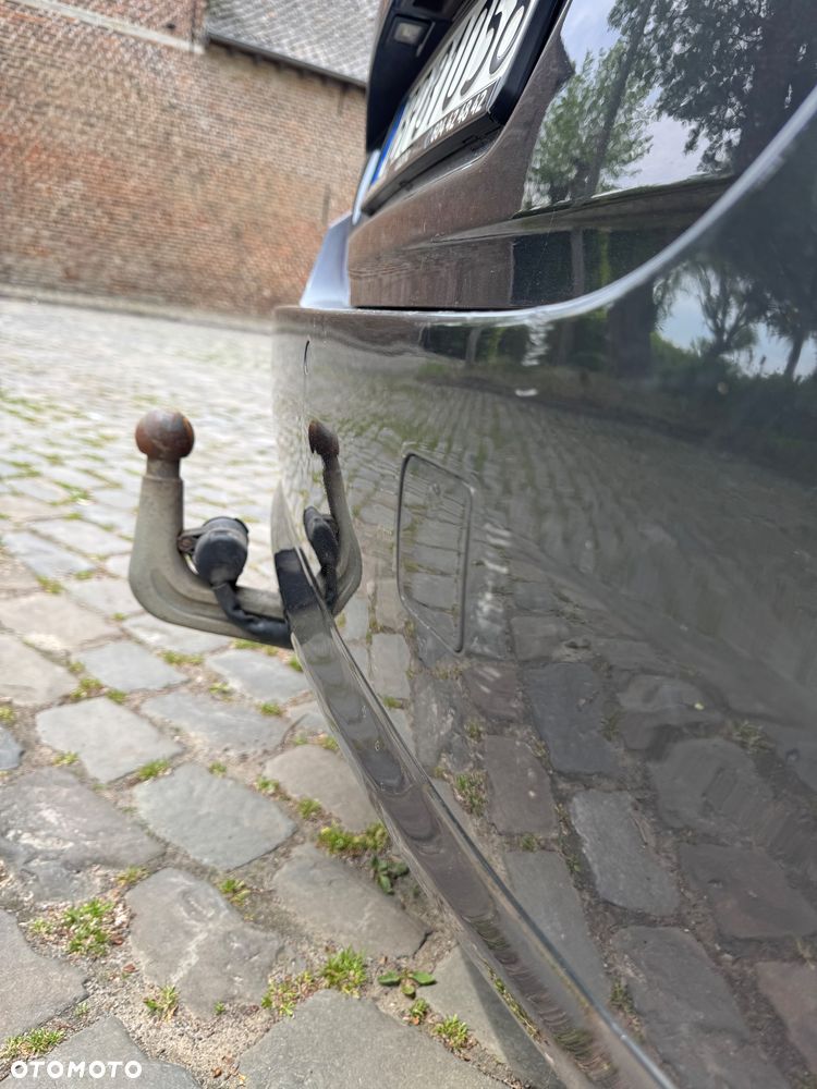 BMW Seria 5 - 16