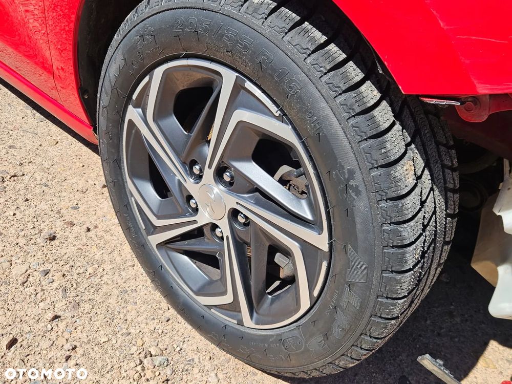 Hyundai i30 1.6 D Comfort - 10