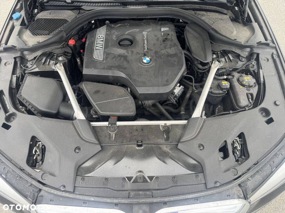 BMW Seria 5 530i - 18