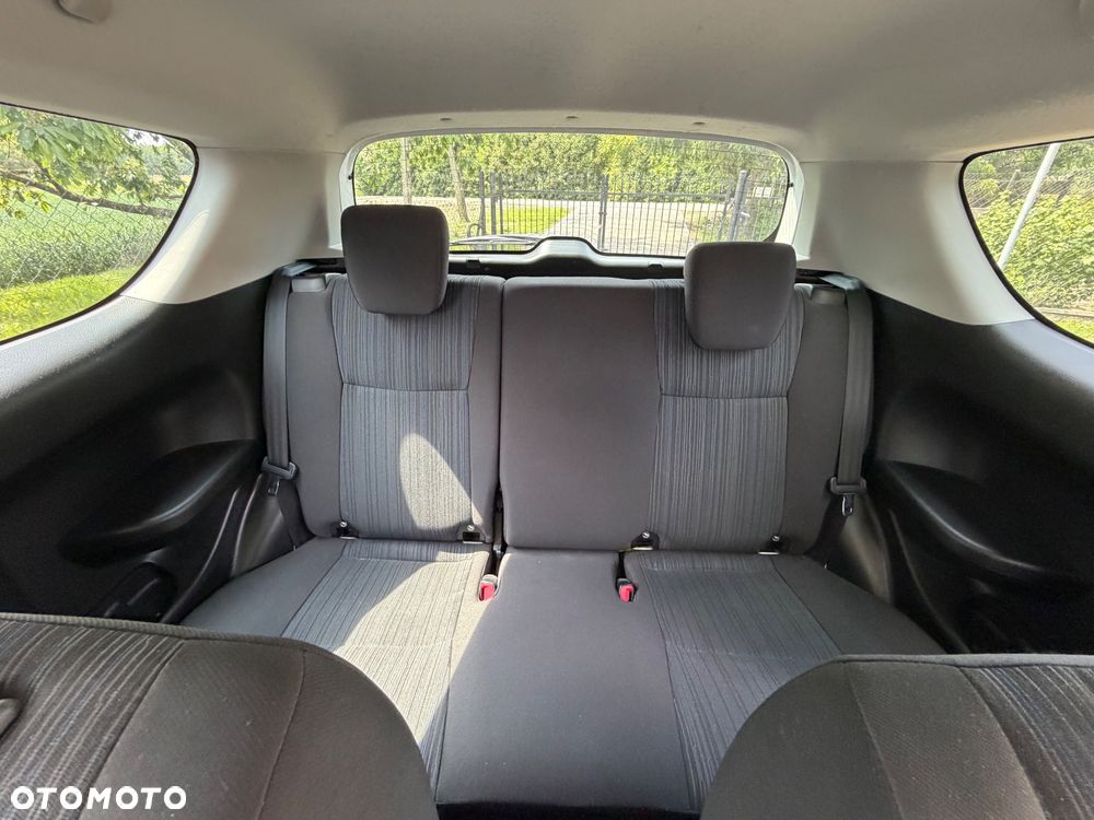 Suzuki Swift - 12