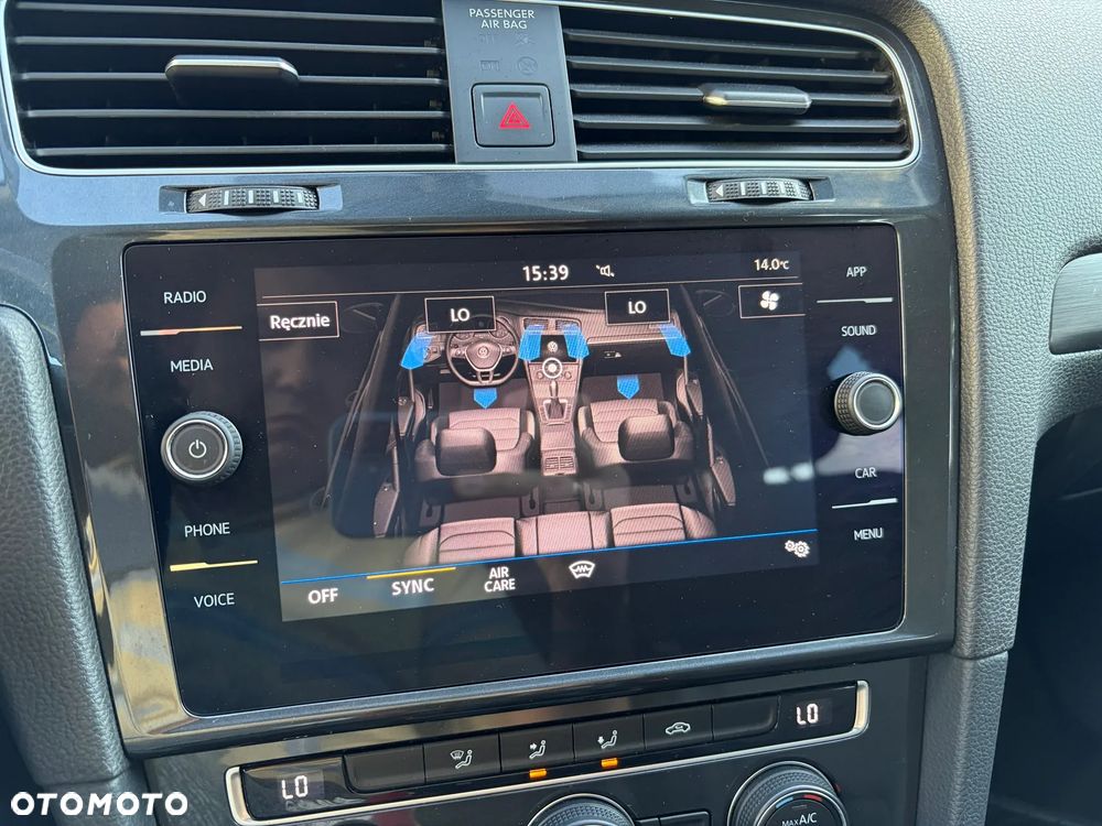 Volkswagen Golf 1.5 TSI EVO Style - 25