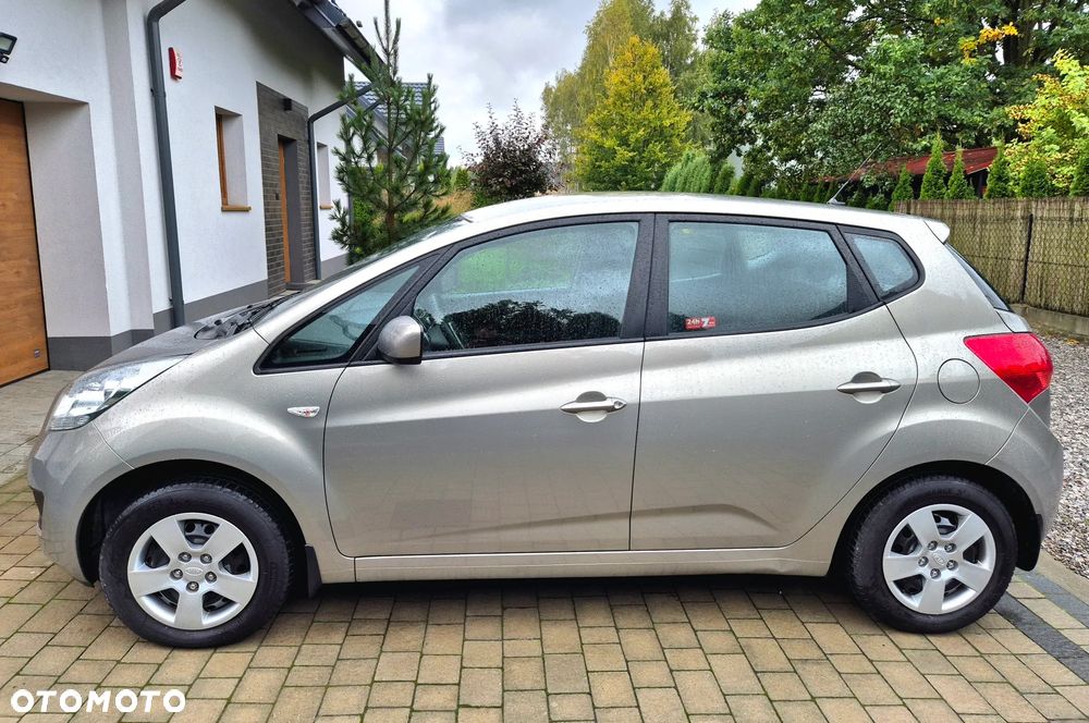 Kia Venga 1.4 S - 30