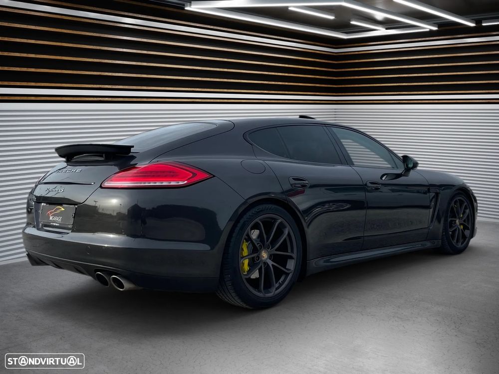 Porsche Panamera 4 S PDK - 12