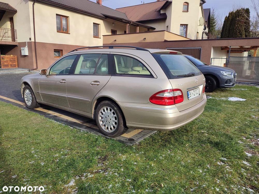 Mercedes-Benz Klasa E 200 Kompressor T Elegance - 2