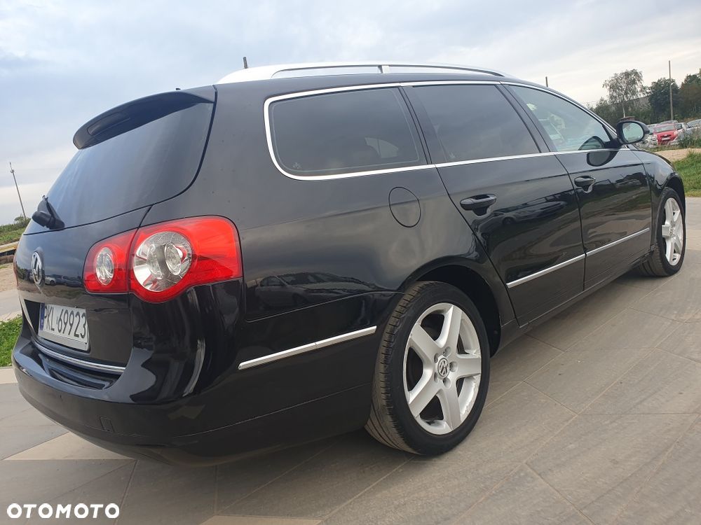 Volkswagen Passat - 2
