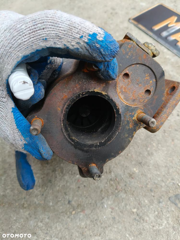Turbina Turbo Deutz Traktor 4.04 154 KM - 4