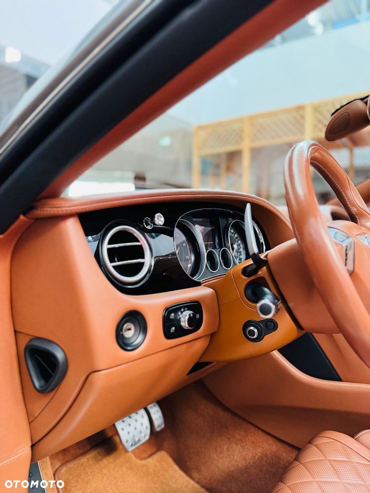 Bentley Continental GT V8 S Convertible - 7