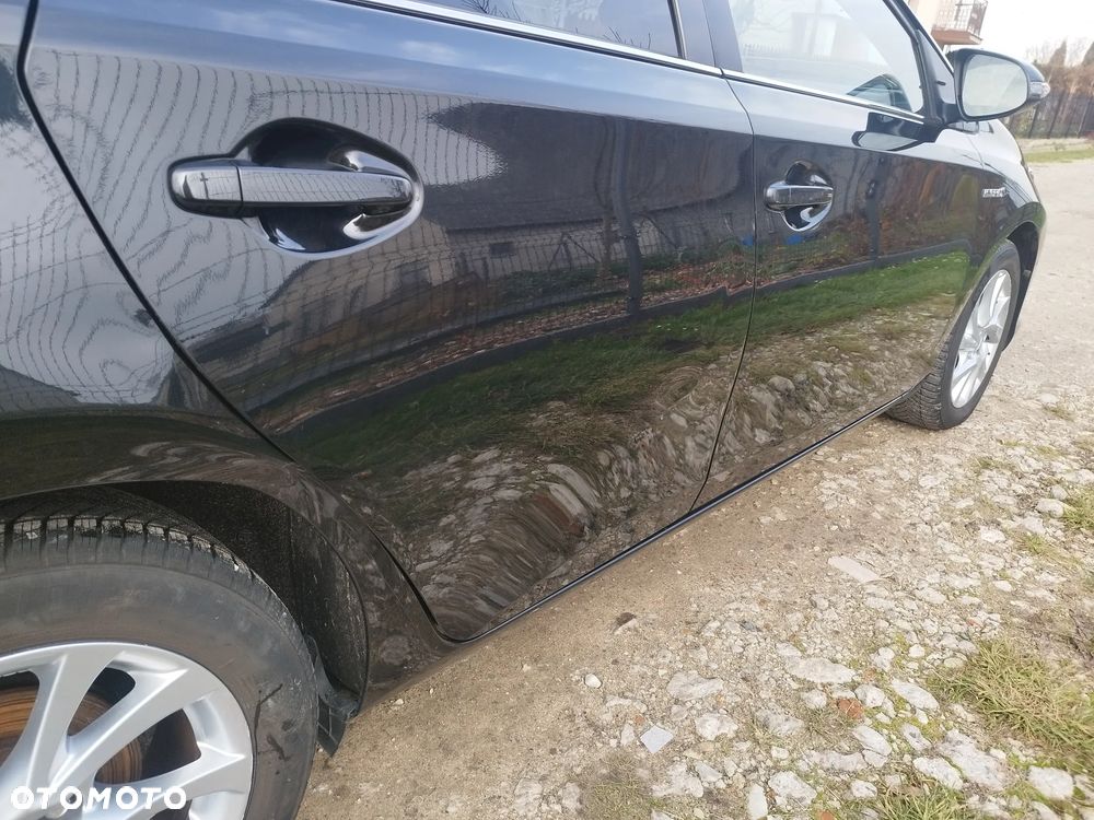 Toyota Auris 1.8 Life - 15