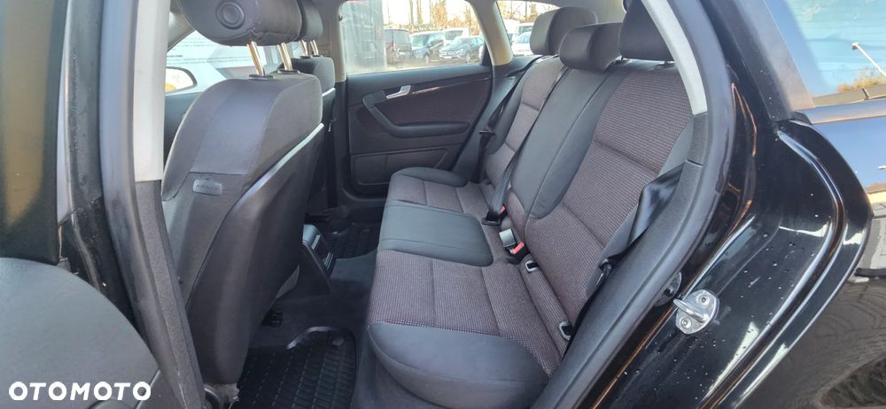 Audi A3 Sportback 2.0 TDI DPF Quattro Attraction - 31