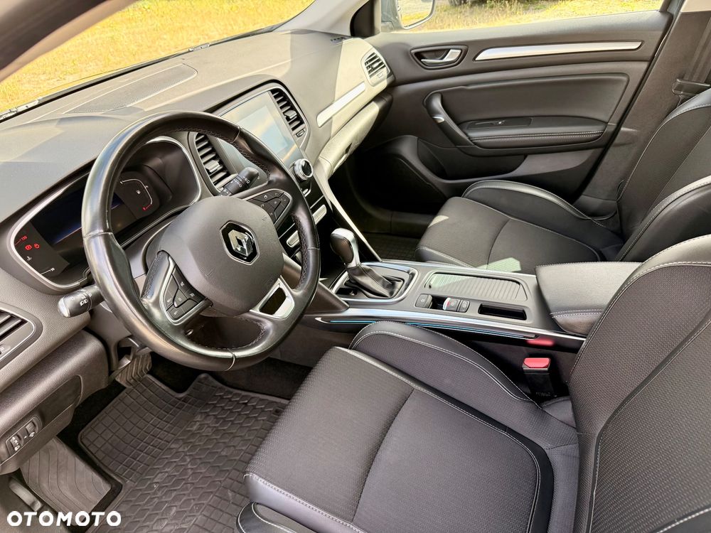 Renault Megane 1.3 TCe FAP Intens EDC - 8