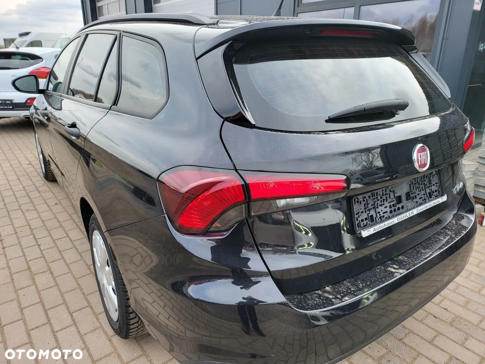 Fiat Tipo 1.4 16v Lounge EU6d - 28