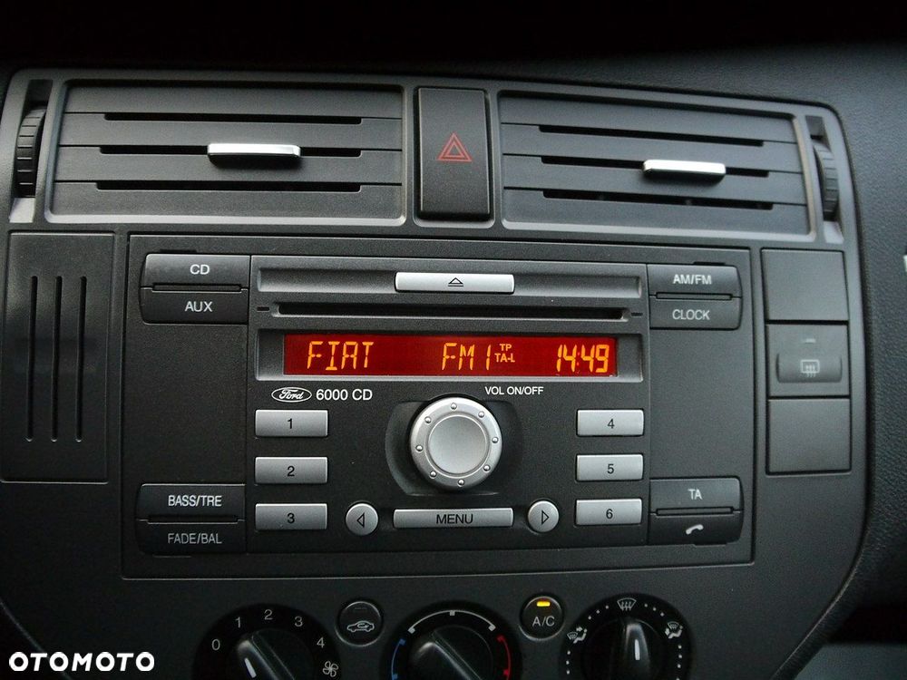 Ford C-MAX 1.8 Ambiente - 26