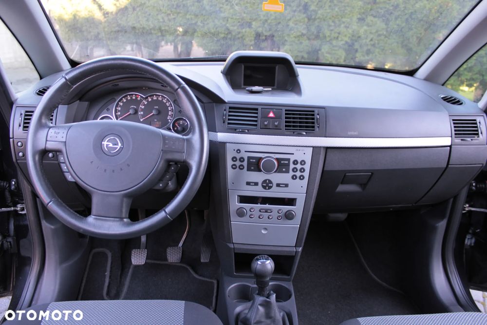 Opel Meriva - 21