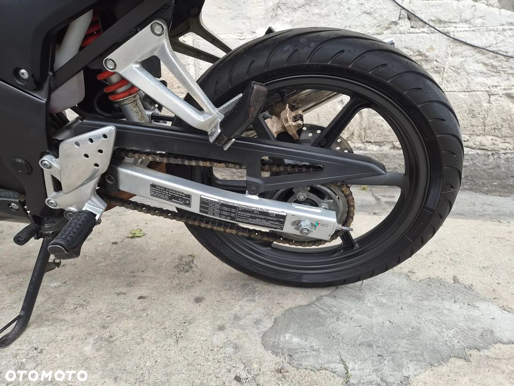 Honda CBR - 14