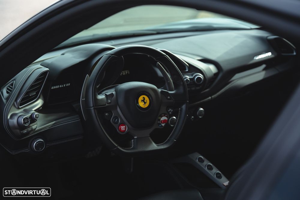 Ferrari 488 GTB - 19