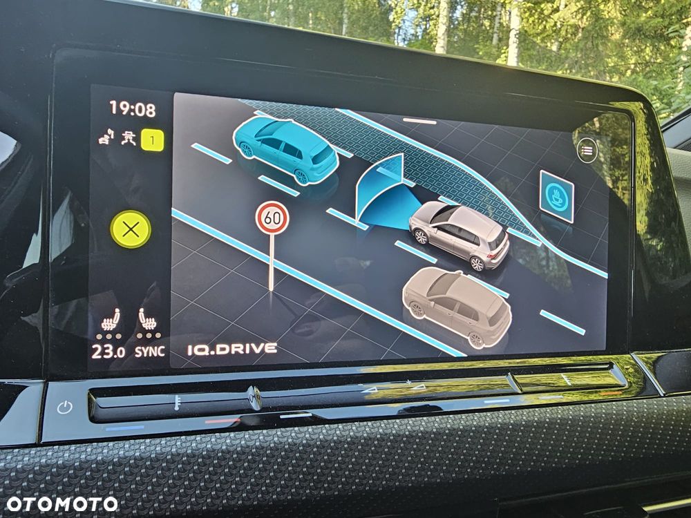 Volkswagen Golf 1.5 eTSI EVO R-Line DSG - 26