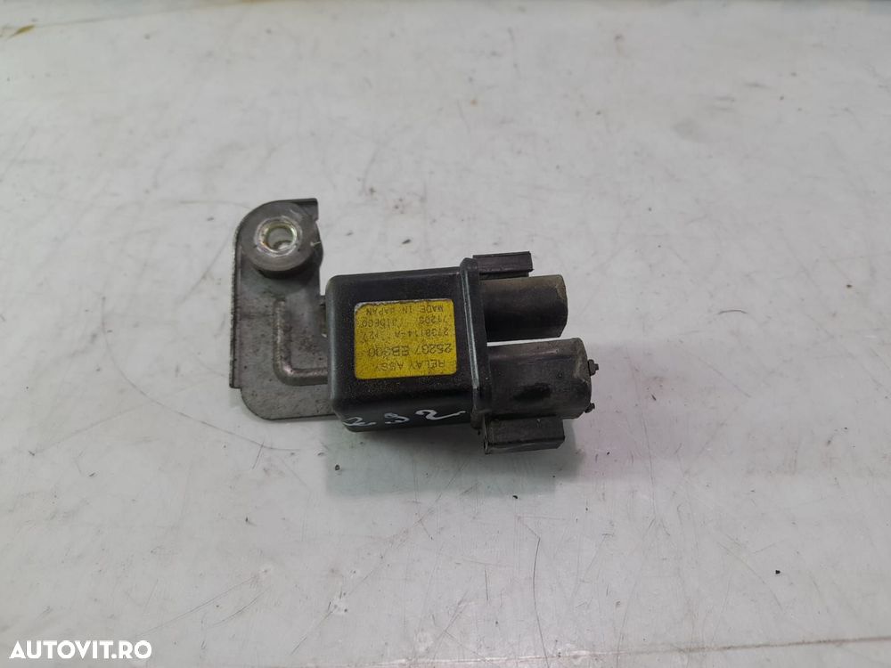 Releu bujii 25237 EB300 Nissan Pathfinder R51 [2004 - 2010] 2.5 dci Y - 3