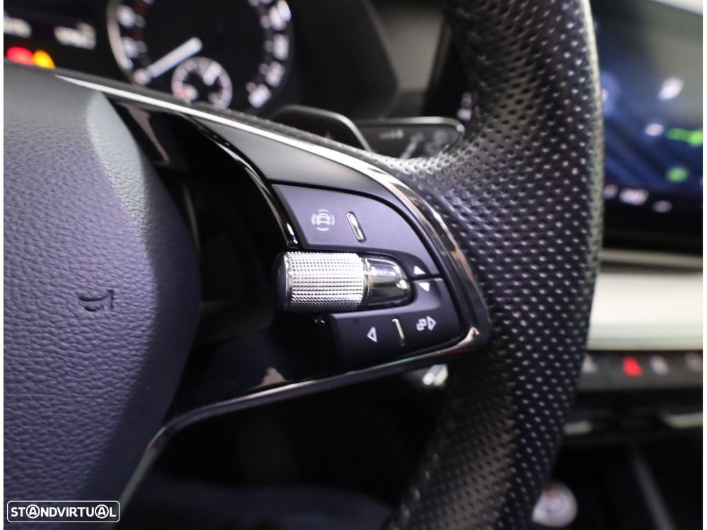 Skoda Octavia Break 2.0 TDI Ambition DSG - 34