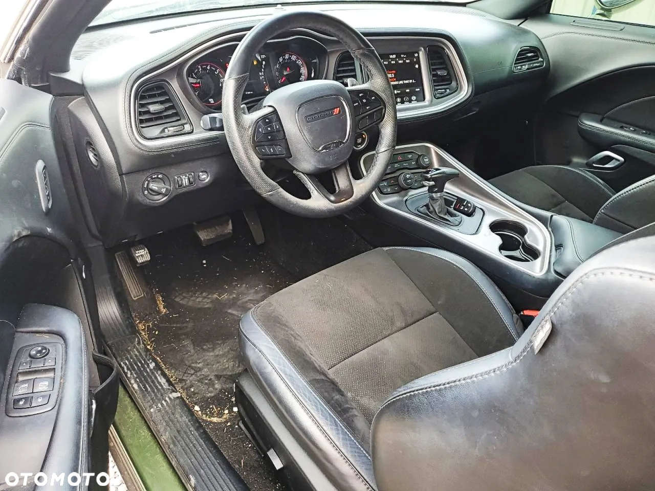 Dodge Challenger 3.6 GT AWD - 8