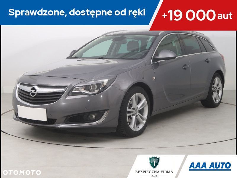 Opel Insignia - 1