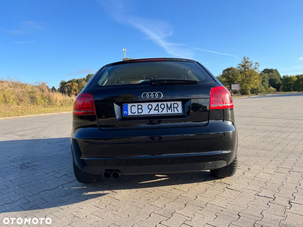 Audi A3 3-drzwiowe 1.4 TFSI Ambiente - 4