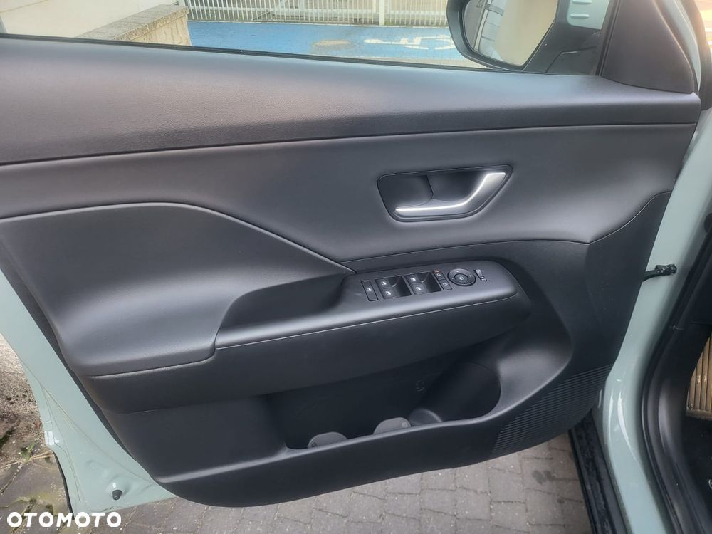 Hyundai Kona 1.6 GDI Hybrid Executive DCT - 12