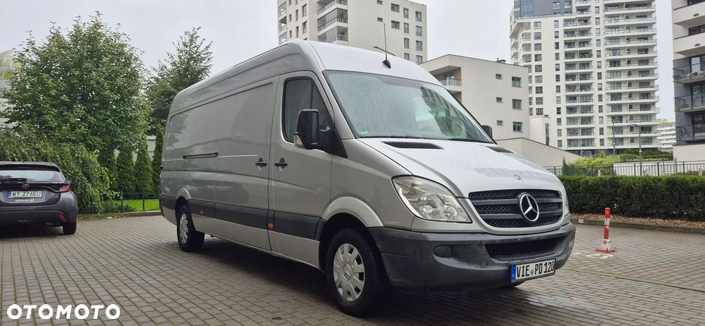 Mercedes-Benz Sprinter - 3