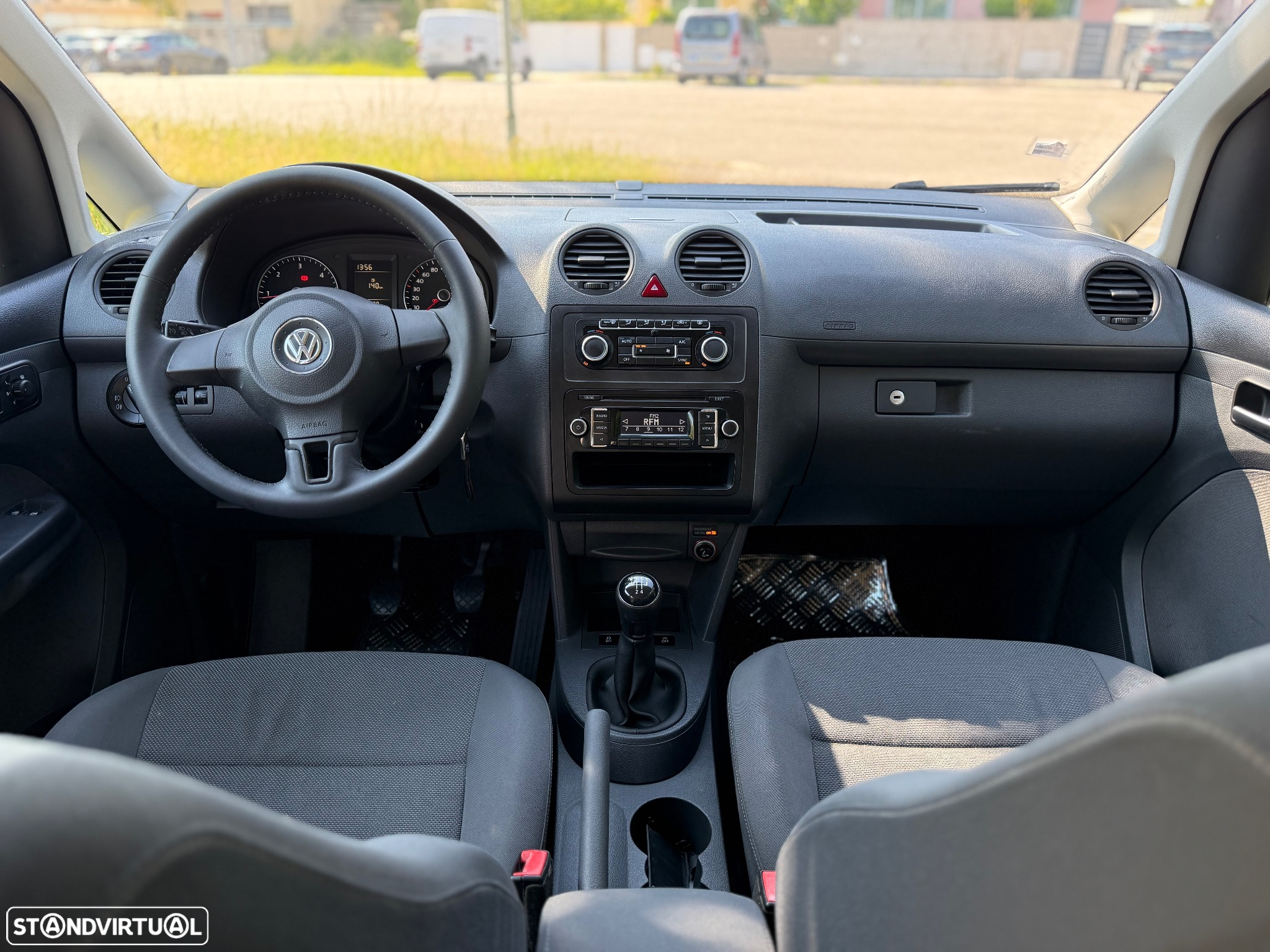 VW Caddy 1.6 TDi Blue.Confortline - 17