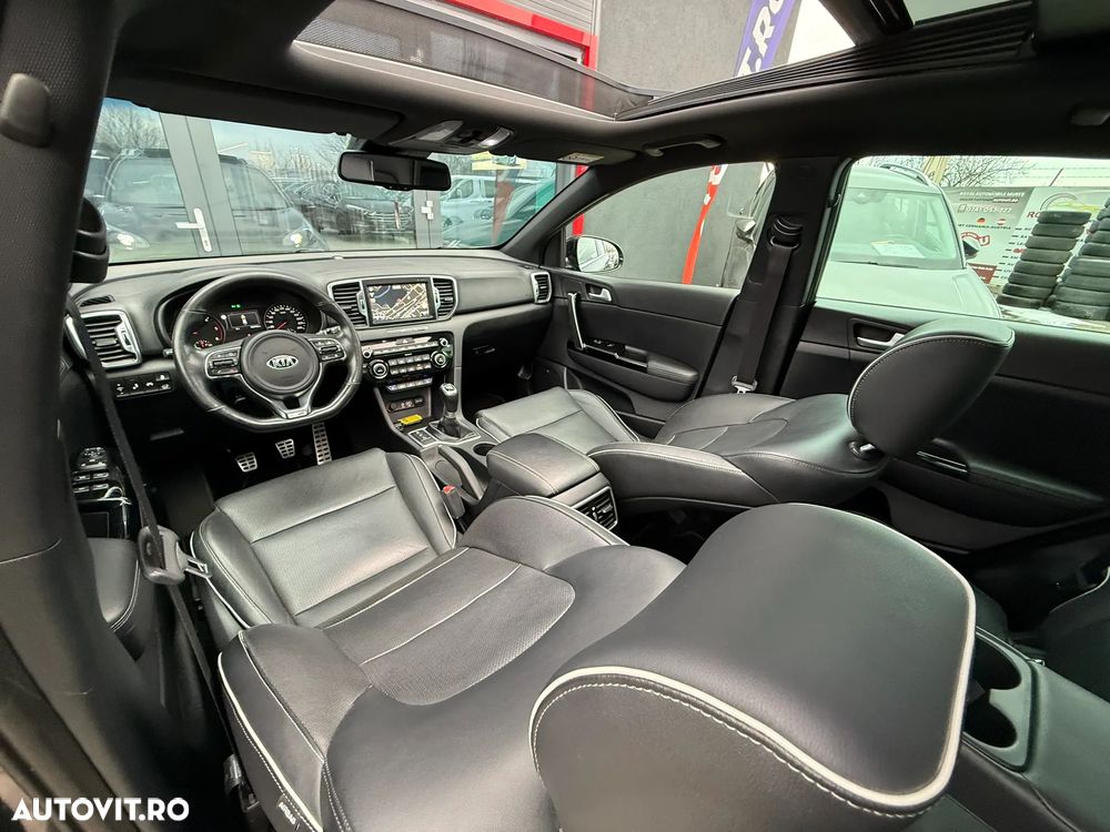 Kia Sportage - 16