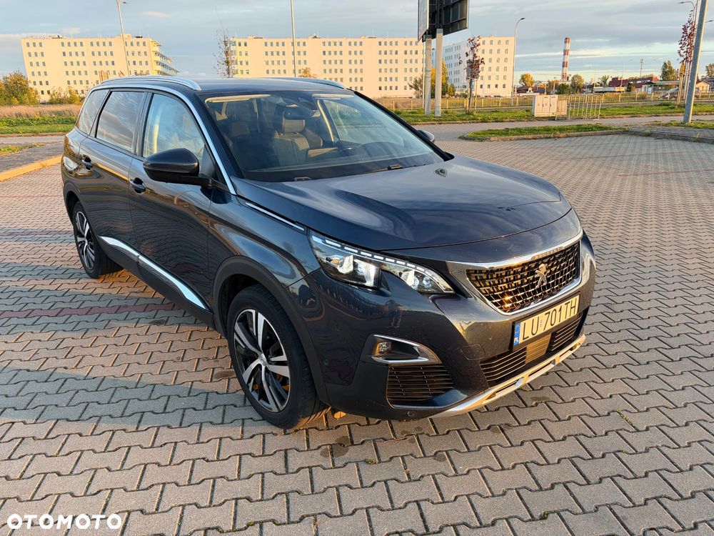 Peugeot 5008 2019 photo 3