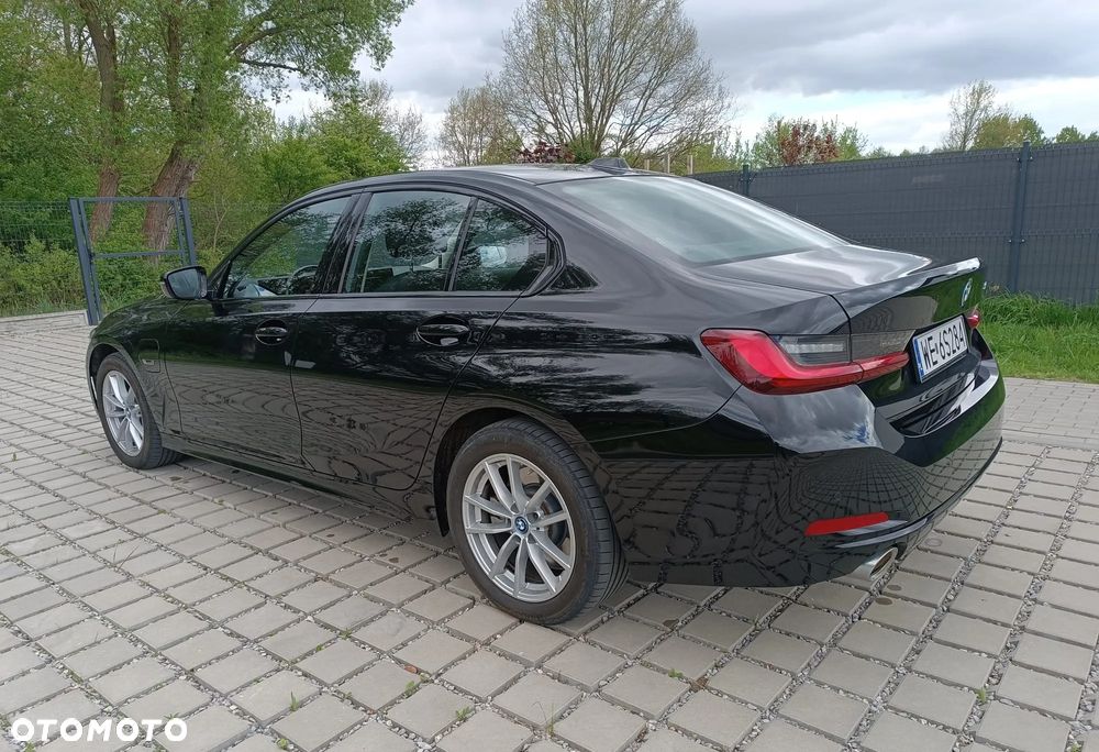 BMW Seria 3 320e Advantage - 2
