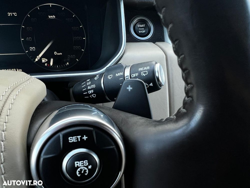 Land Rover Range Rover Vogue - 24