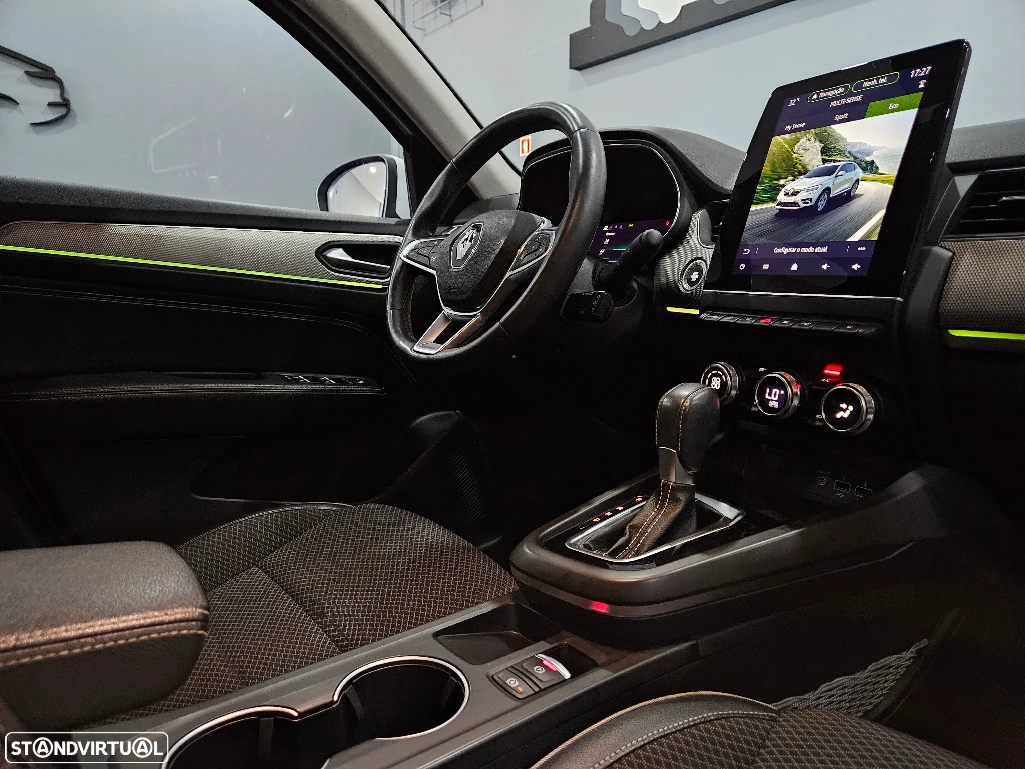 Renault Arkana TCe Mild Hybrid 140 EDC Techno - 26
