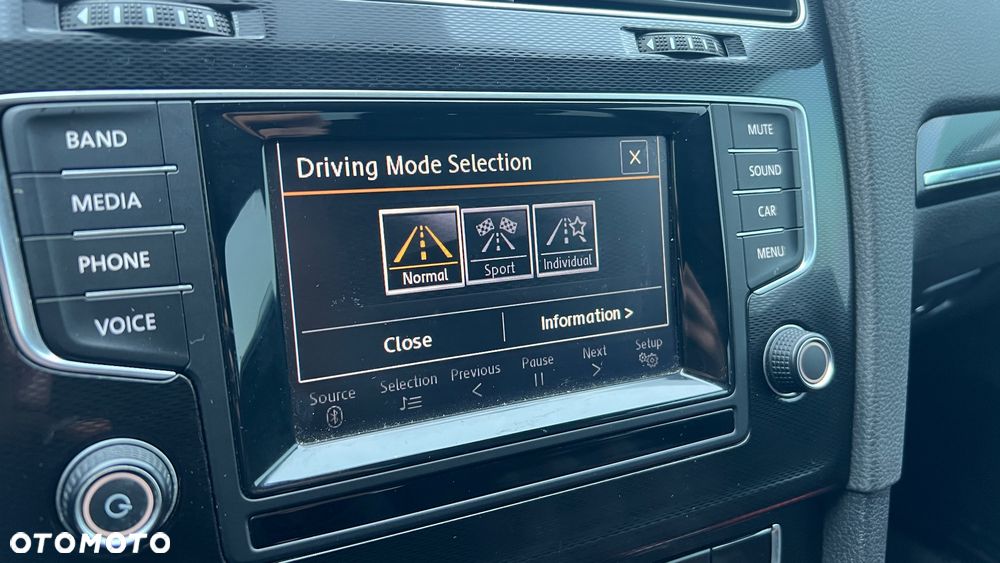 Volkswagen Golf GTI (BlueMotion Technology) - 18