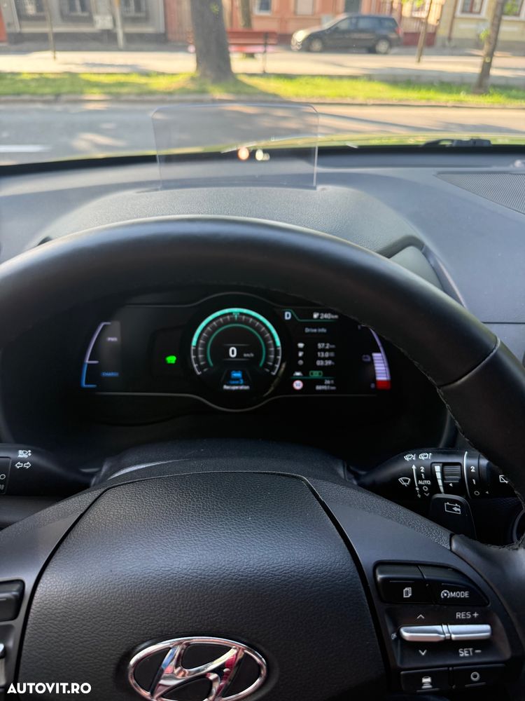 Hyundai KONA 204CP Luxury+ - 34