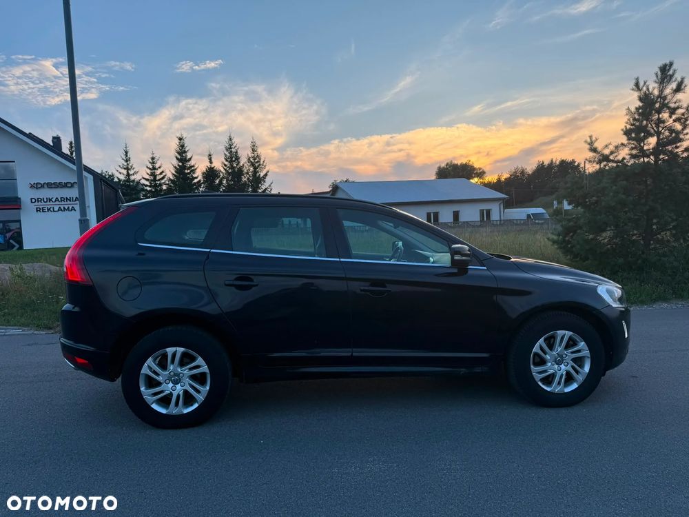 Volvo XC 60 - 6