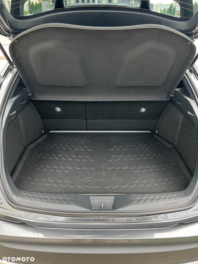 Toyota C-HR 2.0 Team Deutschland - 9