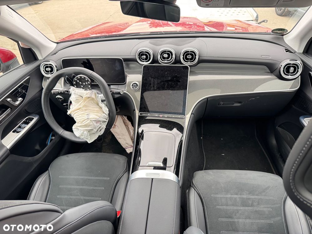 Mercedes-Benz GLC 220 d 4Matic 9G-TRONIC Edition AMG Line - 19