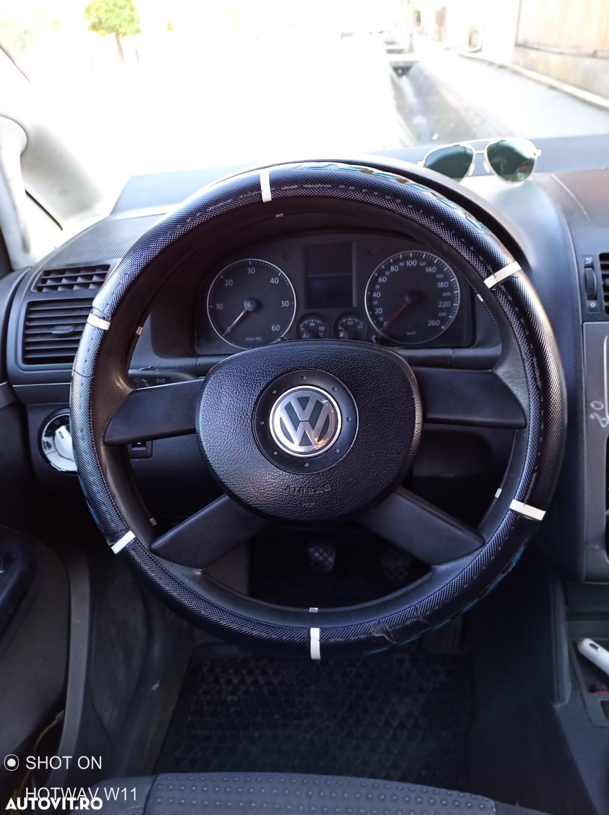 Volkswagen Touran 2.0TDI Trendline - 5