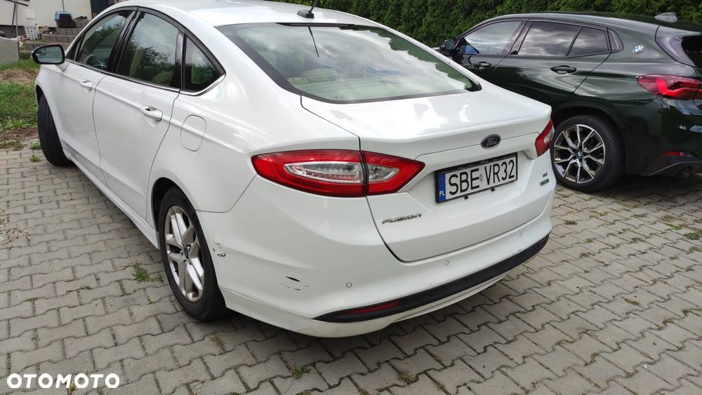 Ford Fusion - 3