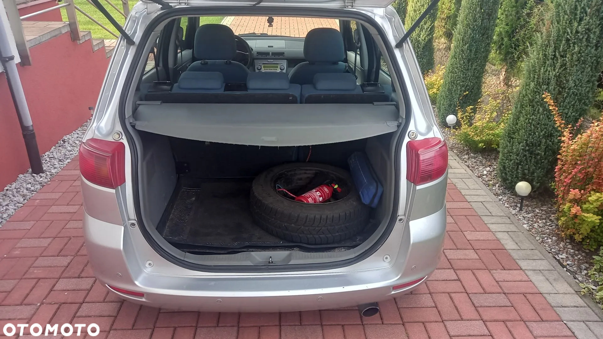 Mazda 2 - 16