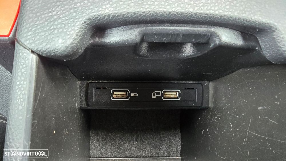 Mercedes-Benz A 180 d Urban - 29