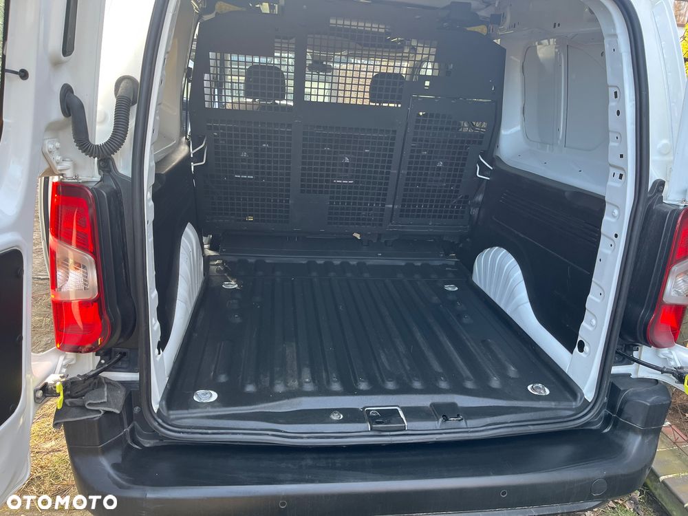 Toyota Proace City - 15