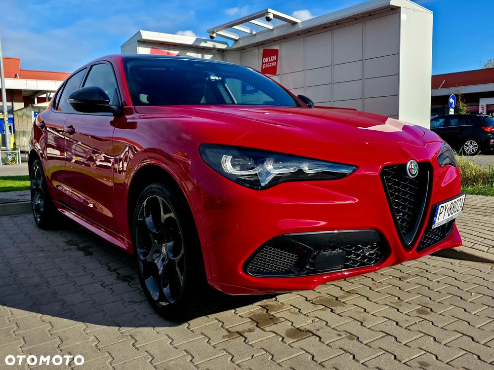 Alfa Romeo Stelvio 2.0 Turbo Tributo Italiano Q4 - 9