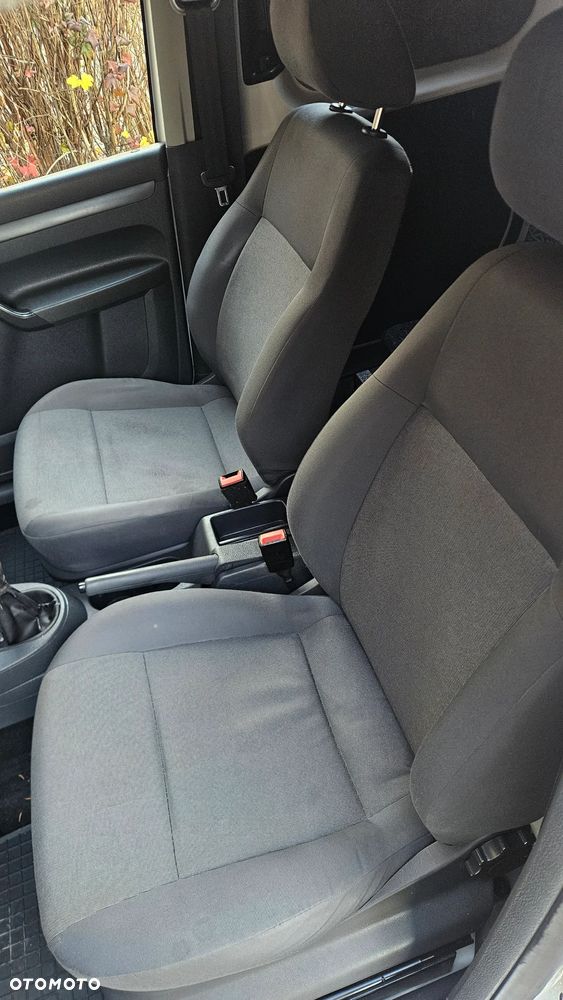 Volkswagen CADDY - 17