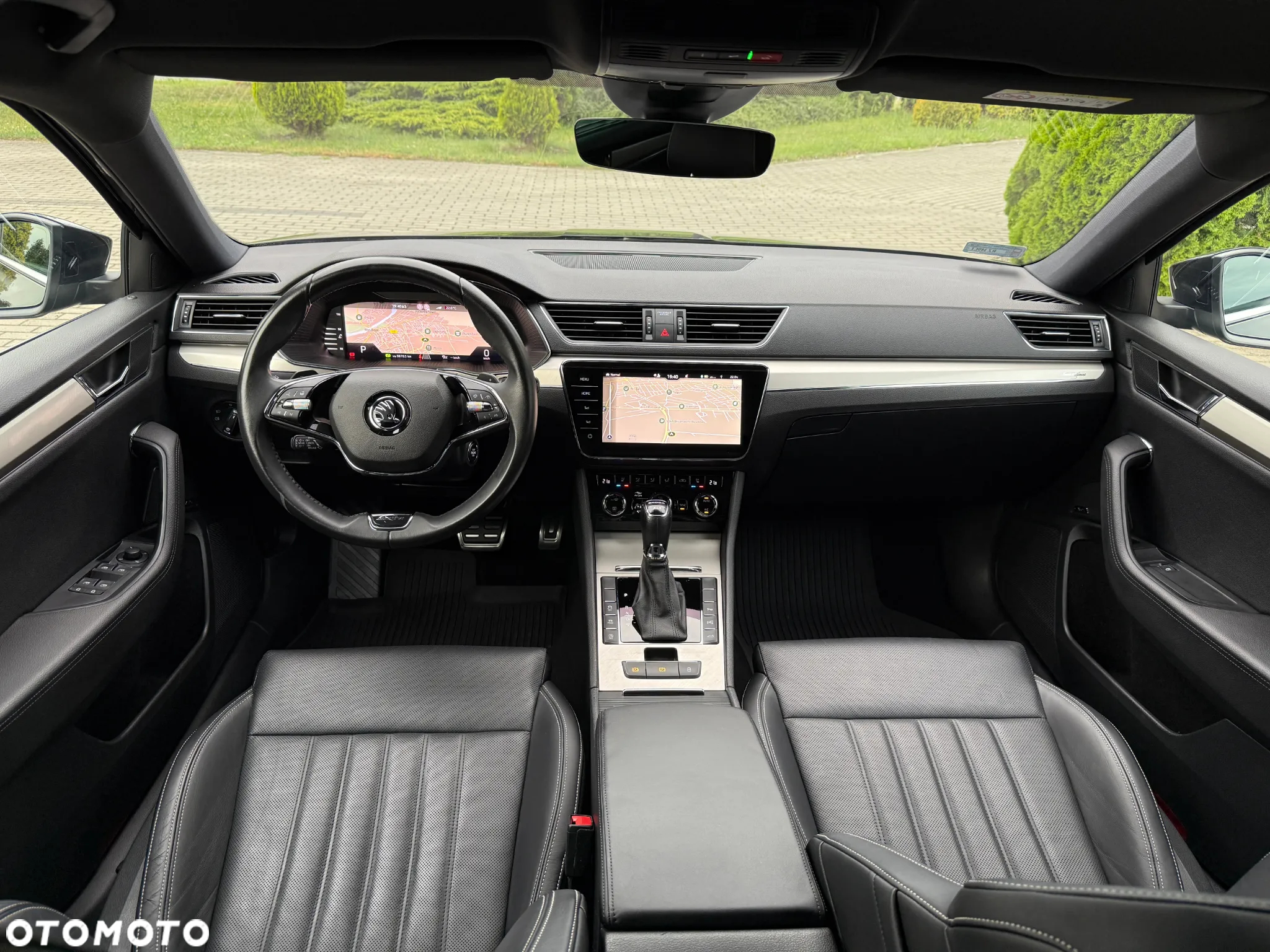 Skoda Superb 2.0 TSI 4x4 L&K DSG - 22