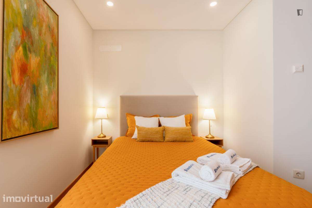 Casa com 2 quartos - localizado em Sé Porto - Grande imagem: 3/35